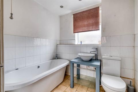 28 Oswestry Close, Redditch, B97 5QE