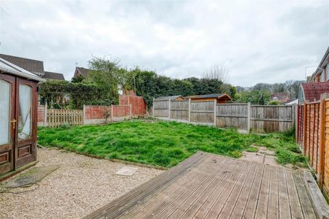 28 Oswestry Close, Redditch, B97 5QE