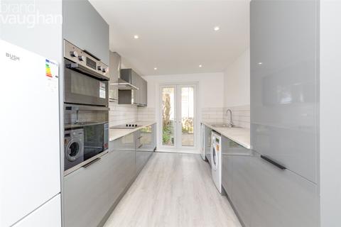 3 bedroom terraced house to rent, Queens Park Road, Brighton, East Sussex, BN2