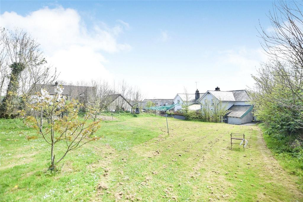 Holsworthy 4 bed detached house for sale £675,000