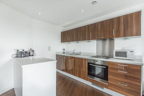 2 bedroom flat for sale, Guildford Road, Woking, GU22