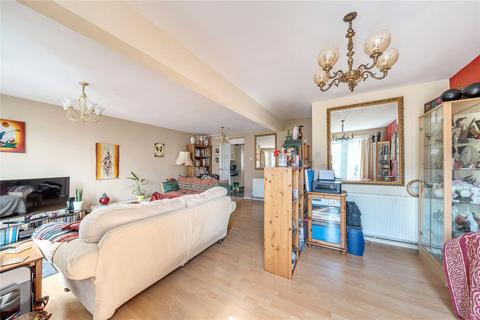 15 Hyde Close, Southampton, SO15 5QA