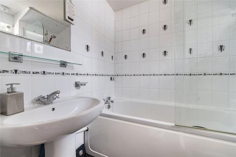15 Hyde Close, Southampton, SO15 5QA