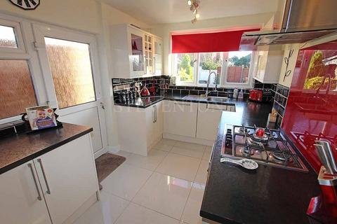 83 Crossland Crescent, Wolverhampton, WV6 9LA
