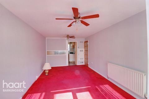 68 Tiptree Crescent, Ilford, IG5 0SY
