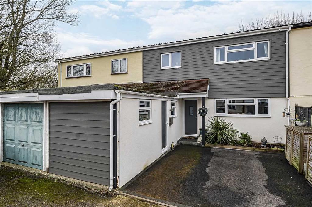 Kenilworth Road, Basingstoke 3 bed terraced house £325,000