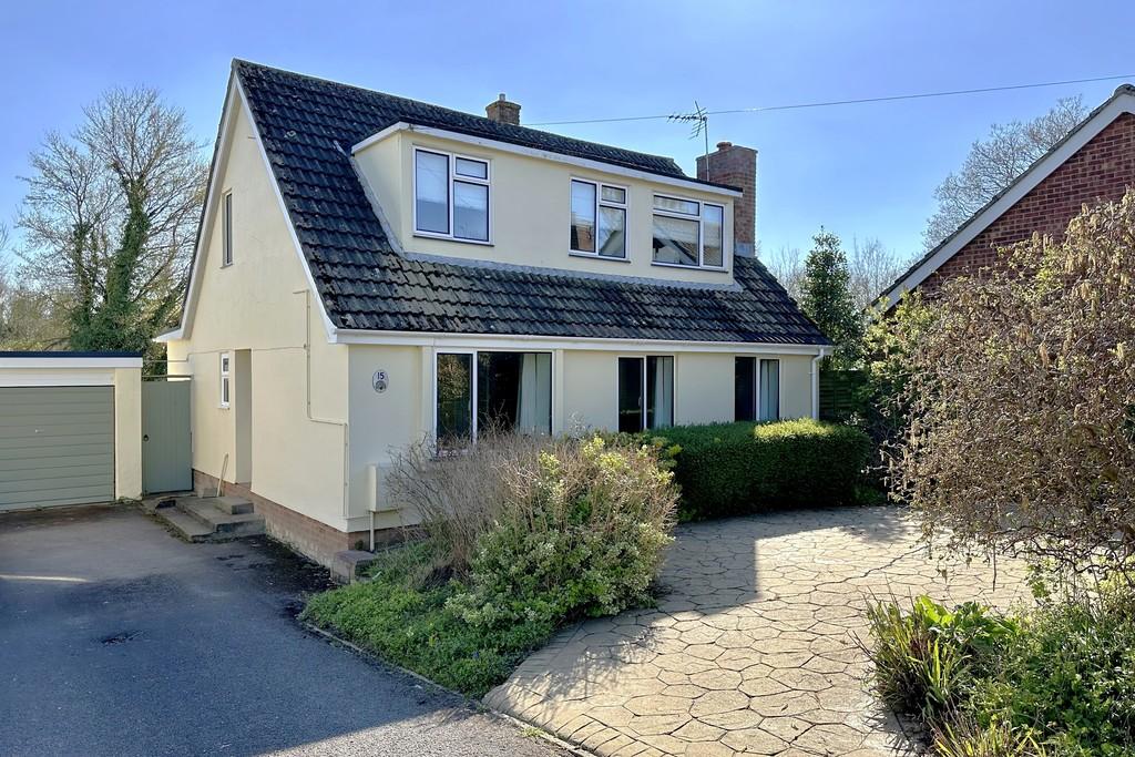Peacocks Close, Cavendish 4 bed detached house for sale £420,000