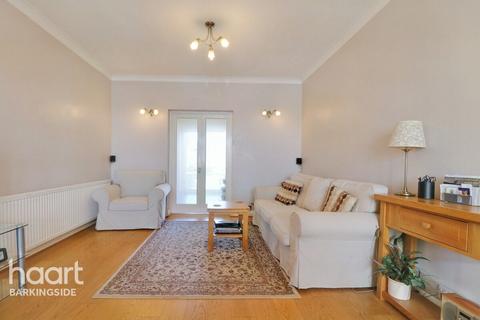61 Forest Road, Ilford, IG6 3HA