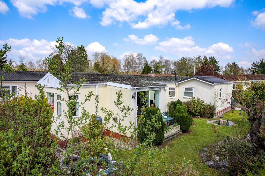 New Park, Bovey Tracey 2 bed mobile home £190,000