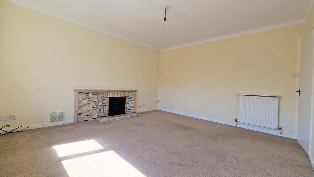 Prospect Road, Market Drayton 2 bed detached bungalow £795 pcm (£183 pw)