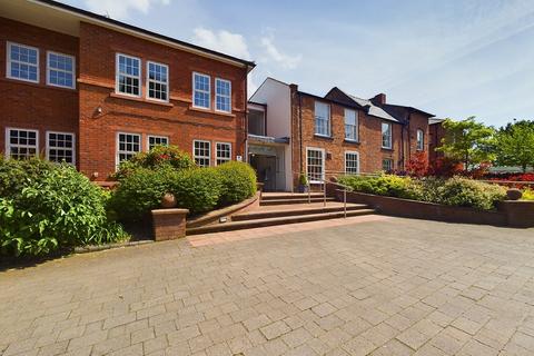 2 bedroom retirement property for sale - Apartment 38, Boughton Hall, Filkins Lane, Chester,