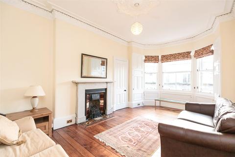 undefined, Montgomery Street, Edinburgh, EH7