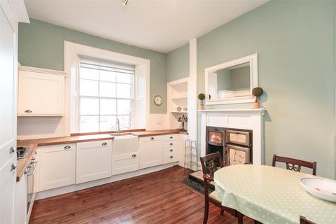 undefined, Montgomery Street, Edinburgh, EH7