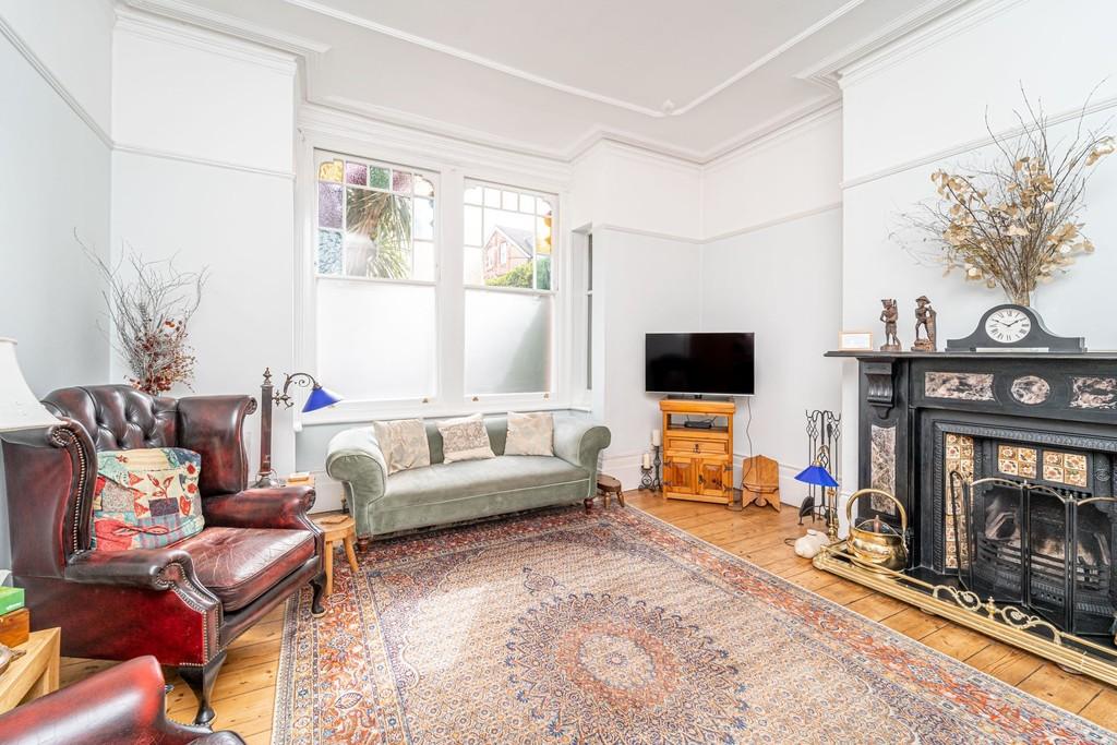 Weston Park, Crouch End N8 6 bed semi-detached house for sale - £2,350,000