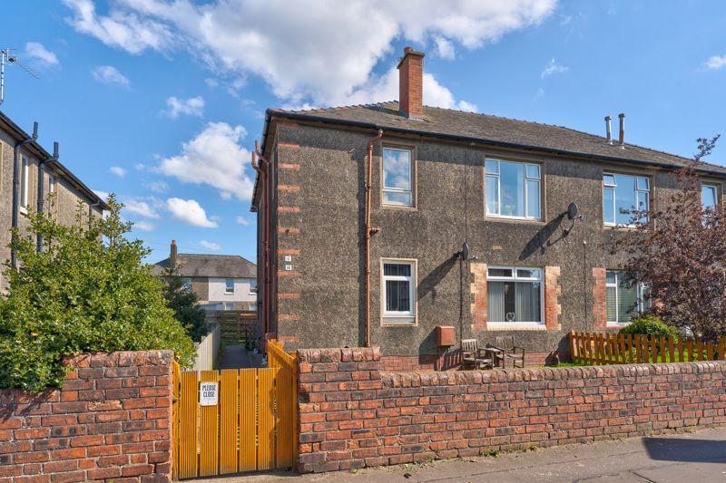 16 Walker Road, Ayr KA8 9LB 2 bed flat £58,000