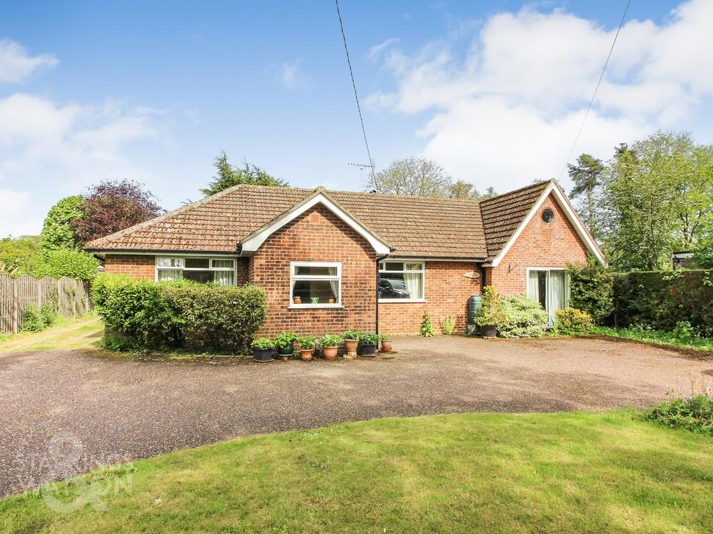 Mill Road, Thorpe Abbotts, Diss 5 bed detached bungalow for sale £550,000