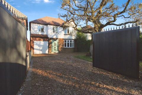 Sutton Road, Walsall, WS9 0QH