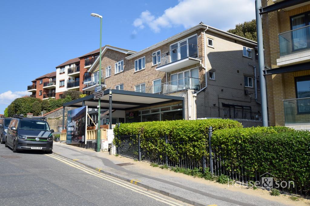 Sea Road, 3 bed apartment for sale £210,000