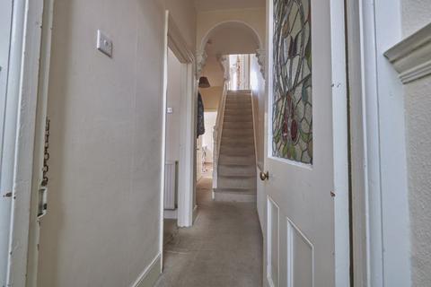 4 bedroom terraced house for sale, Monks Road, Exeter