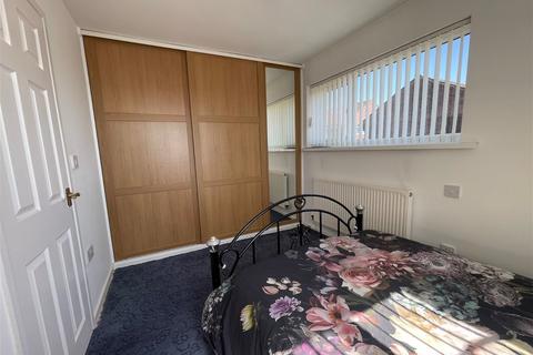 14 Bryn Nant, Caerphilly, CF83 2BZ