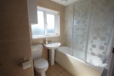 14 Bryn Nant, Caerphilly, CF83 2BZ