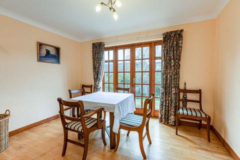 1 Dean Park, Newstead, Melrose, TD6 9RQ