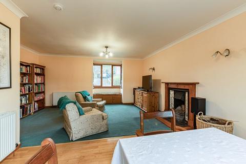 1 Dean Park, Newstead, Melrose, TD6 9RQ