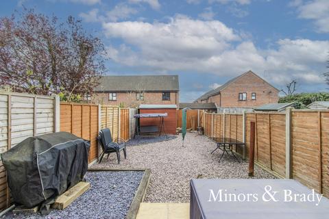 2 Carl Close, Dereham, NR19 1ET