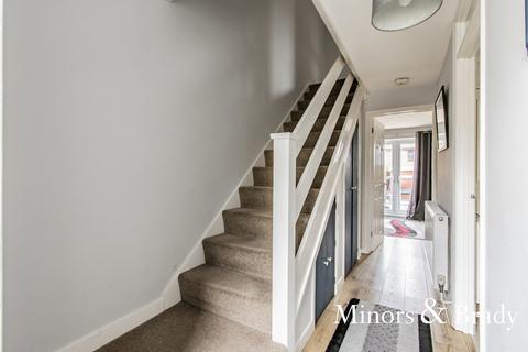 2 Carl Close, Dereham, NR19 1ET