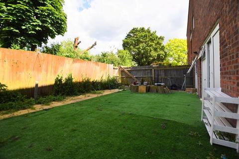 19 Franklins Croft, Wolverton, Milton Keynes, MK12 5DD