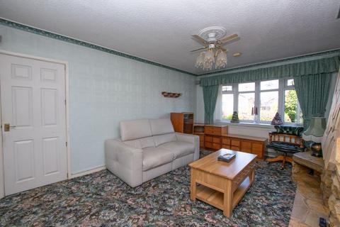 3 bedroom semi-detached bungalow for sale - Gilda Road, Worsley M28 1BP