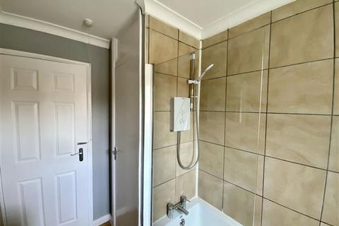 62 Collingham Road, Swallownest, Sheffield, S26 4NW