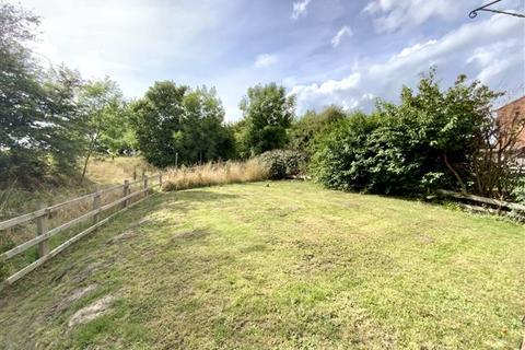 62 Collingham Road, Swallownest, Sheffield, S26 4NW