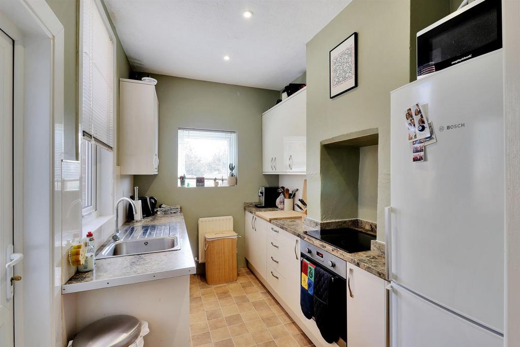 Denbigh Road, Tunbridge Wells 2 bed house £320,000