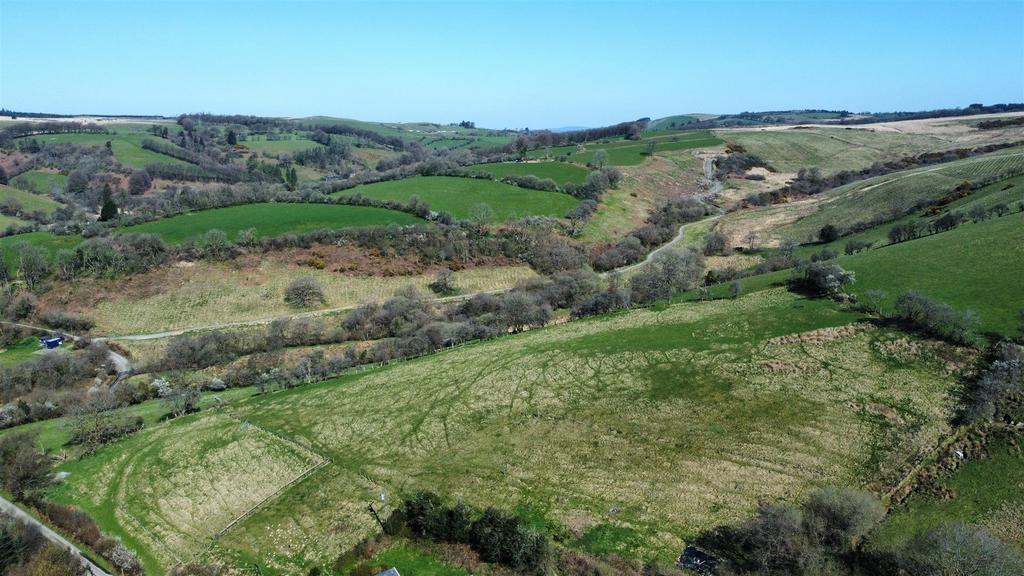 Esgairdawe, Near Lampeter 3 bed property with land for sale £425,000