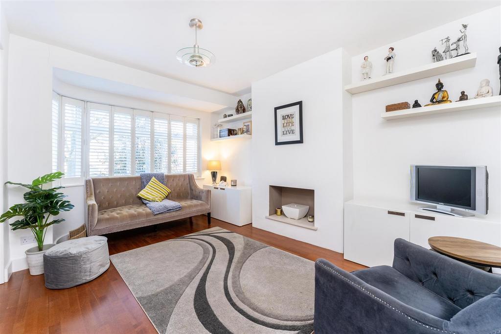 Cavendish Avenue, Ealing, London 2 bed maisonette for sale - £450,000