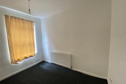 19a Cromwell Road, Hayes, UB3 2PP