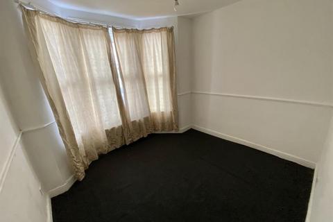 19a Cromwell Road, Hayes, UB3 2PP