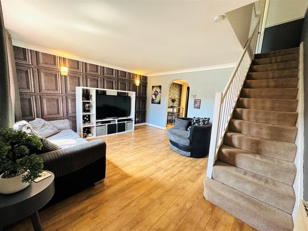 Bainbridge Drive, Selby 3 bed semidetached house £180,000