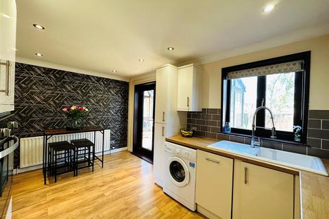 64 Bainbridge Drive, Selby, YO8 4QN