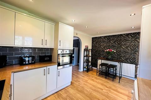 64 Bainbridge Drive, Selby, YO8 4QN