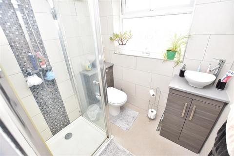 3 bedroom semi-detached house for sale, Jason Close, Canvey Island SS8