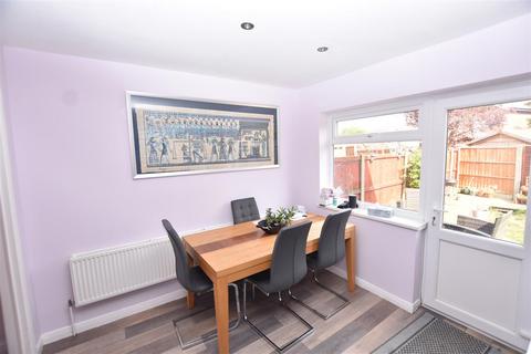 3 bedroom semi-detached house for sale, Jason Close, Canvey Island SS8