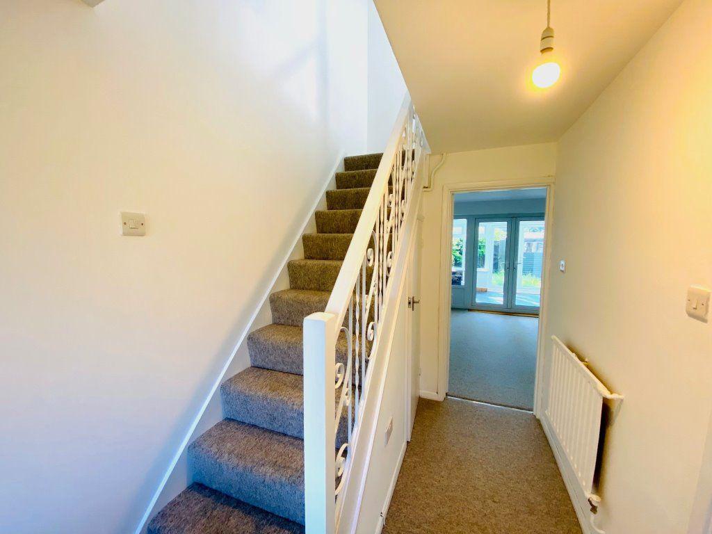 Lime Close, Chichester 3 bed house £1,400 pcm (£323 pw)