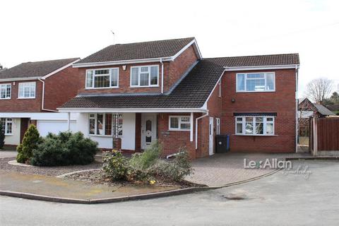 5 bedroom detached house for sale, Church View Gardens, Kinver