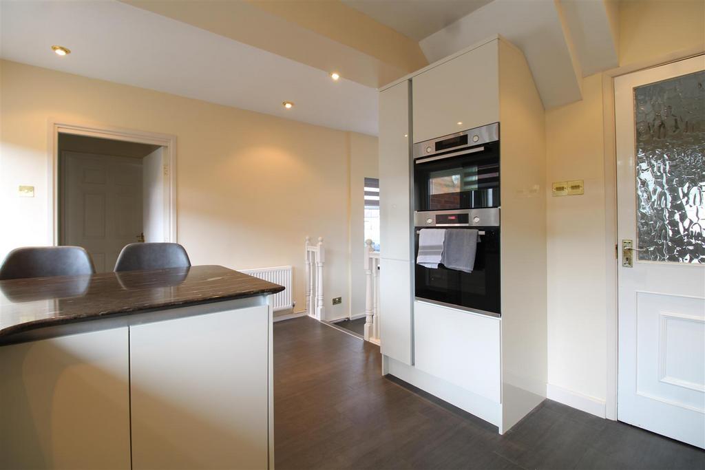 Church View Gardens, Kinver 5 bed detached house for sale £525,000