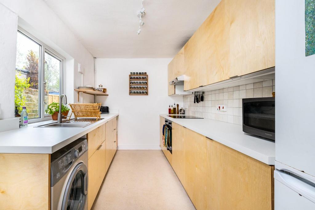 28, Battersea Road-21.jpg