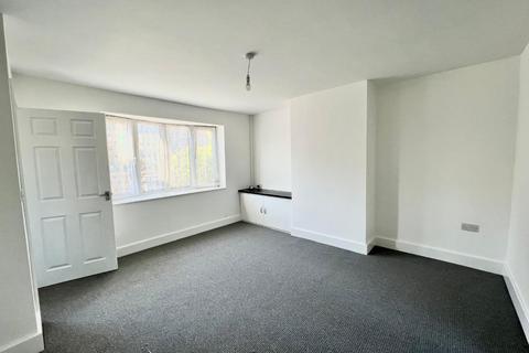 44 Barnwell Road, Northampton, NN2 7RP