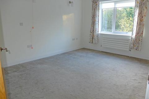 1 bedroom flat for sale, Tudeley Lane, Tonbridge