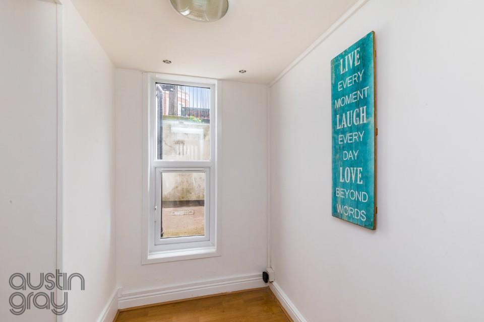 Lansdowne Road, 1, Mercia House, 2-9.JPG